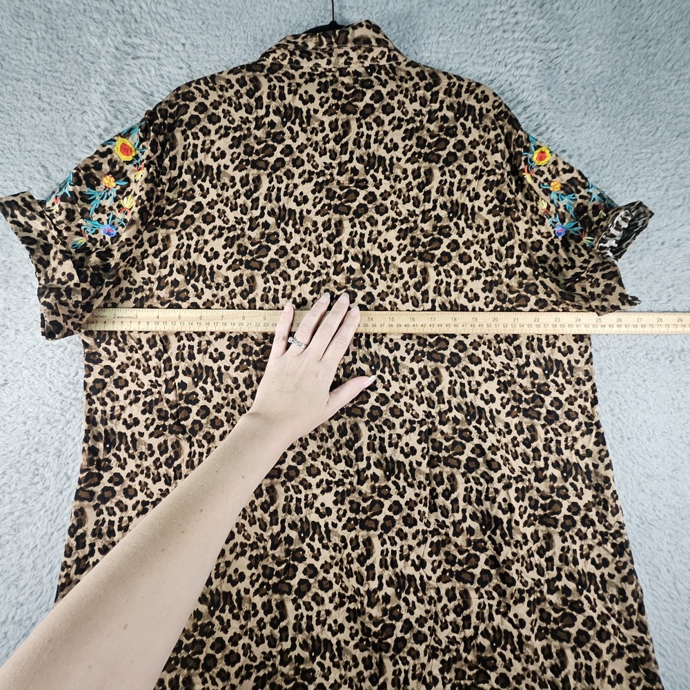 Grace & Emma High Low Tunic Top Womens‎ 2XL Cheetah Embroidere Blouse Swim Cover - Picture 12 of 14